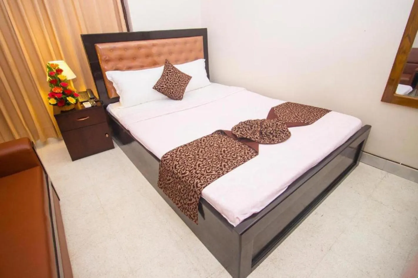 Hotel Suite Palace Baridhara Dhaka 3*,