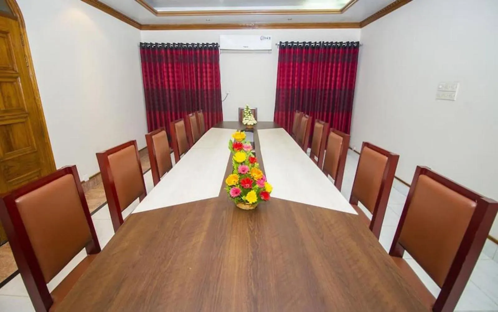 Hotel Suite Palace Baridhara Dhaka